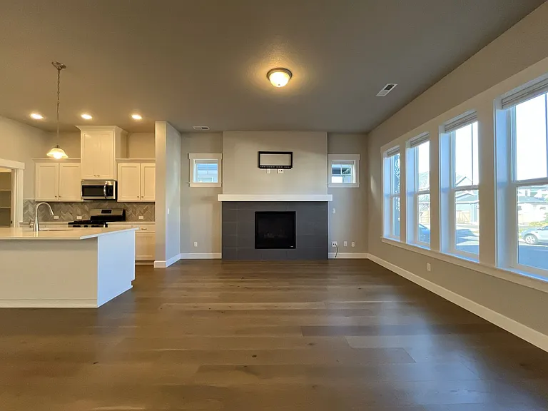 7002 SE Genrosa St — Photo 17