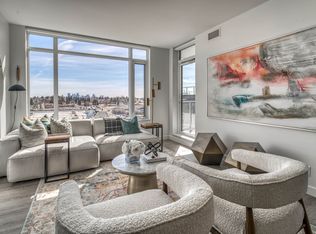 50 Brentwood Cmn NW #2-BEDROOM, Calgary, AB T2L1K8