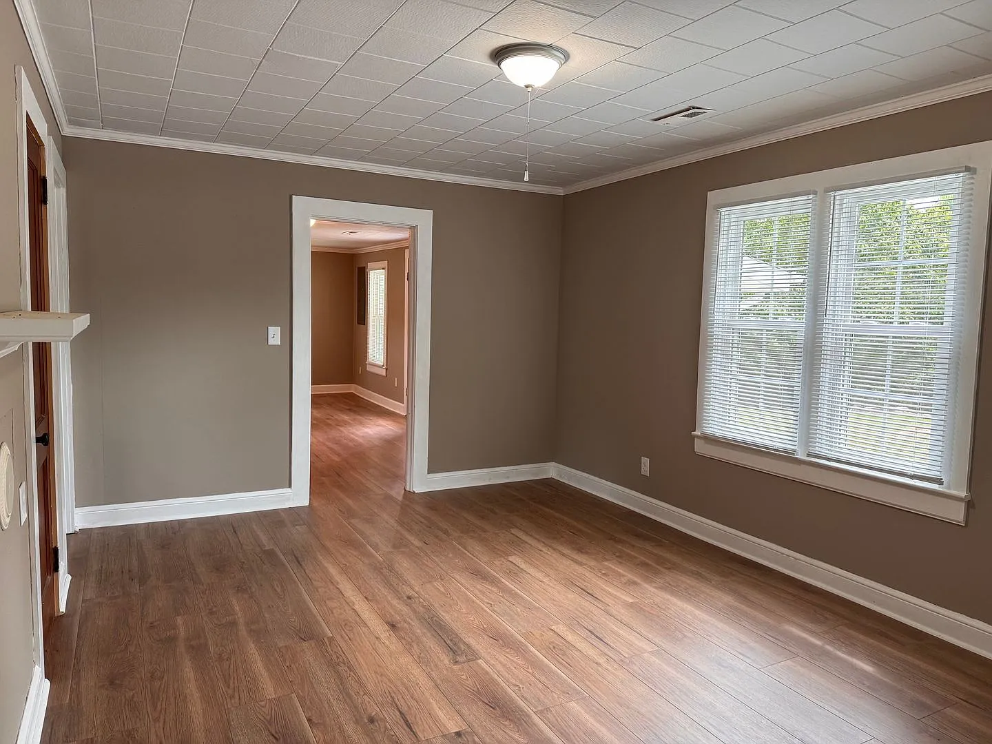 Newly Renovated 2 Bed, 1 Bath Farmhouse Located In The Country! — Photo 3