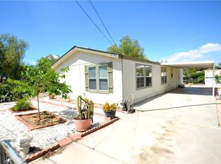 20870 Sylvester Rd, Lake Elsinore, CA 92530