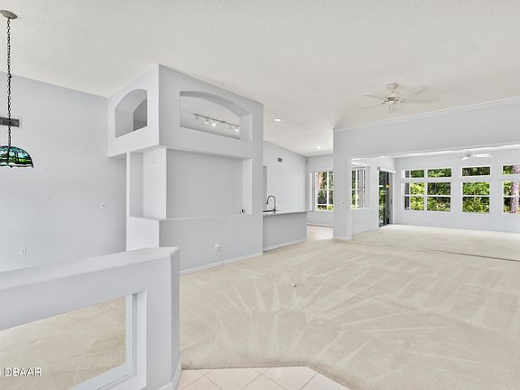 4th image of 53 Creek Bluff Way