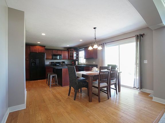 5th image of 1457 Savannah Dr