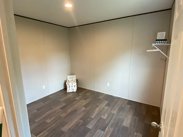 4852 County Road 1142 — Photo 14
