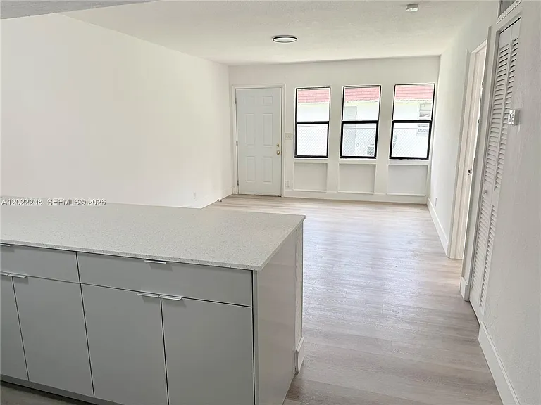1312 NW 8th Ave — Photo 10