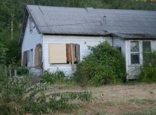 282 Carte Ln, Myrtle Creek, OR 97457
