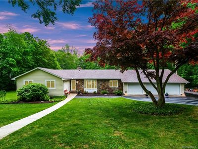41 Stone Manor Dr, Milford, CT, 06461