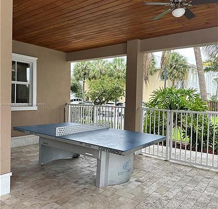 3rd image of 10706 NW 77th St #0