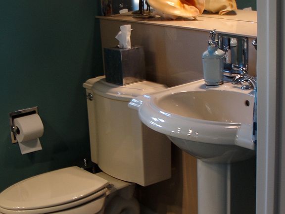 Powder room