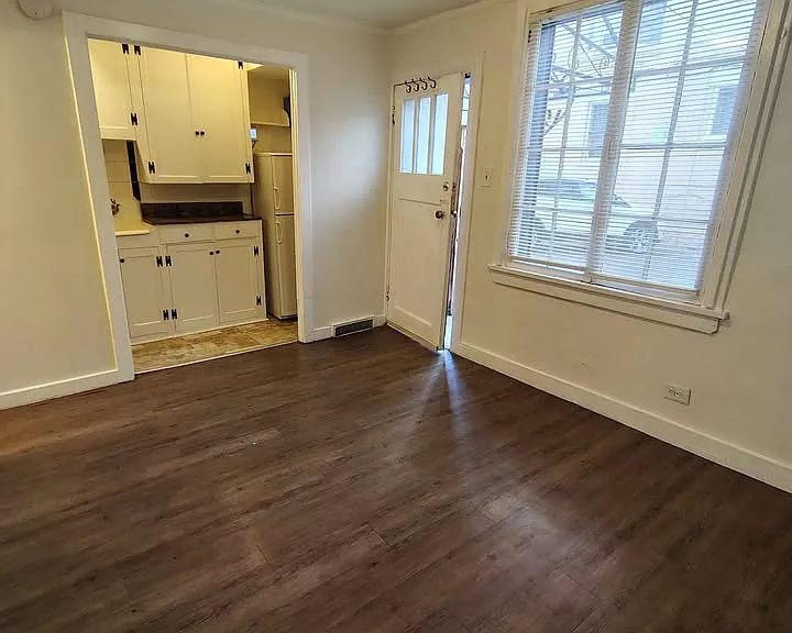 Francesca Apartments — Photo 24