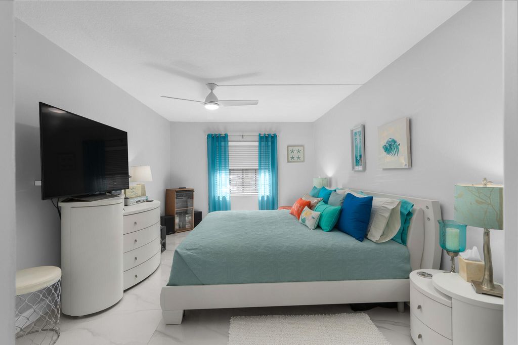 130 CYPRESS CLUB Drive #306, photo 8
