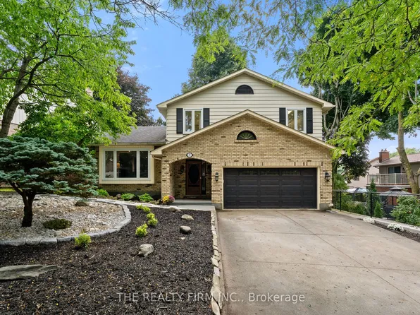 7 Somerset Cres, London, ON N6K 3L6