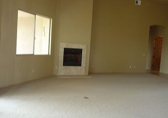 4th image of 31321 E 161st Place