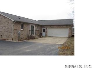 20007 Creek Rd, Jerseyville, IL 62052