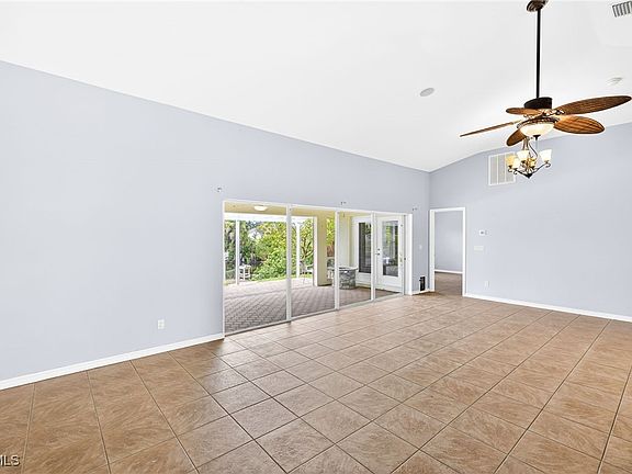 5th image of 2202 NE 18th St
