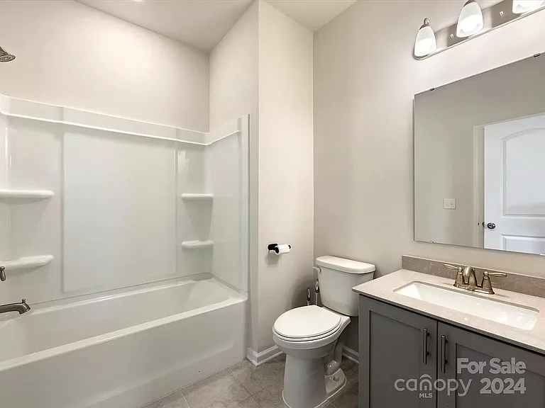 10118 Hemingway Pl — Photo 6