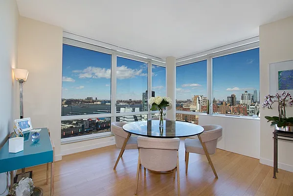 Rented by Corcoran | media 15