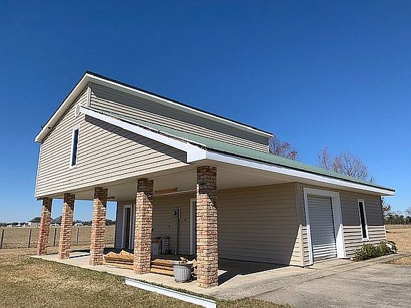 5th image of 176 Sea Horse Ln