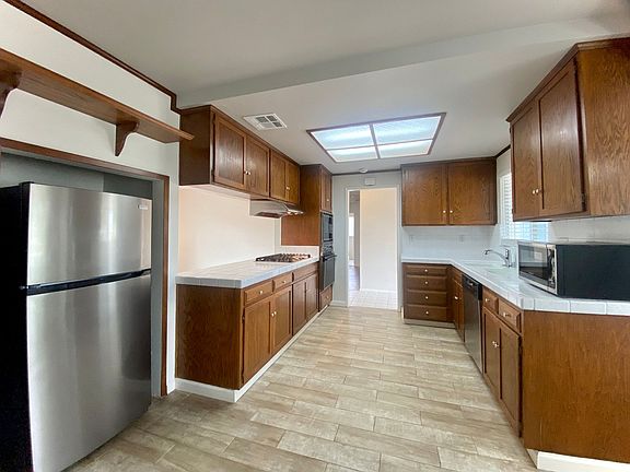 4th image of 5138 Eggers Dr