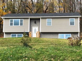 92 Buck Hollow Rd, Fairfax, VT 05454