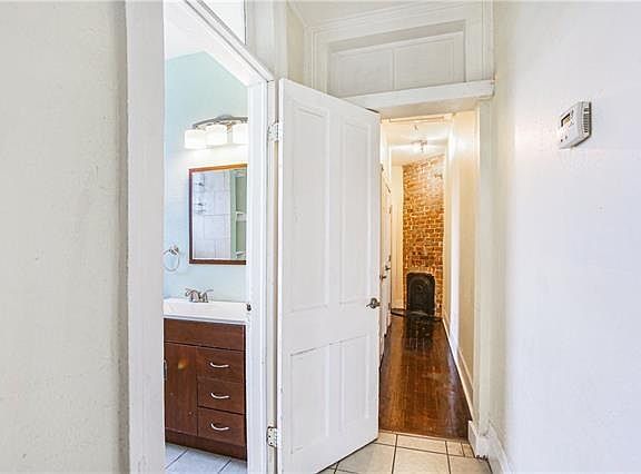 5th image of 2413 Valence St
