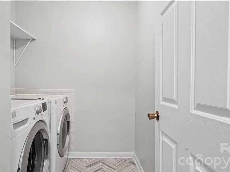 2011 Stargrass Ct — Photo 17