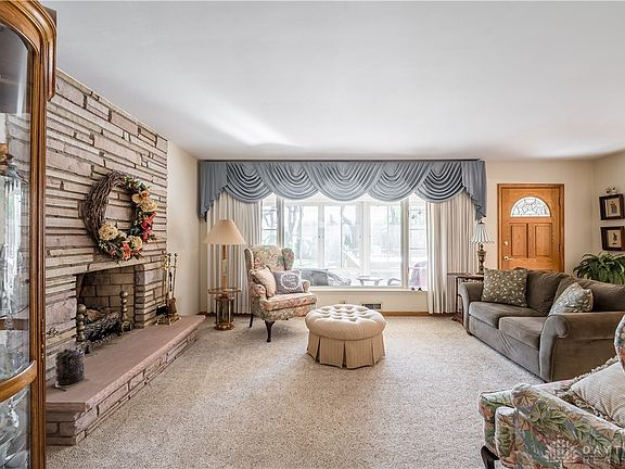 4th image of 5436 Grantland Dr