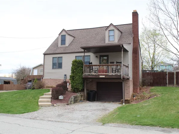2609 Chestnut St, Lower Burrell, PA 15068