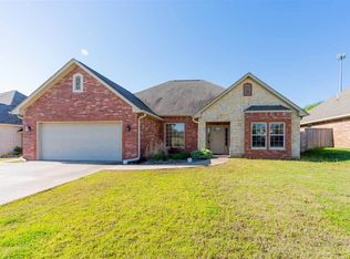 3701 W Forest Trail Ct, Stillwater, OK 74074