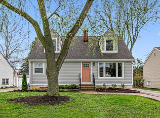 797 S Spring Rd, Elmhurst, IL 60126