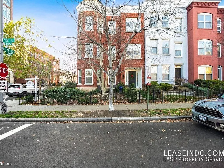 2100 12th St NW — Photo 36