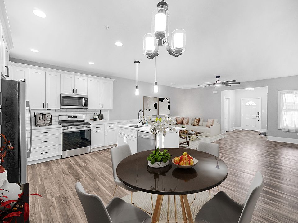 2nd image of 1366 Parke Dr #0
