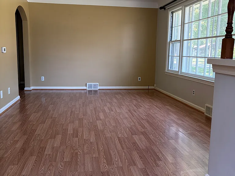 866 Colebrook Dr — Photo 21