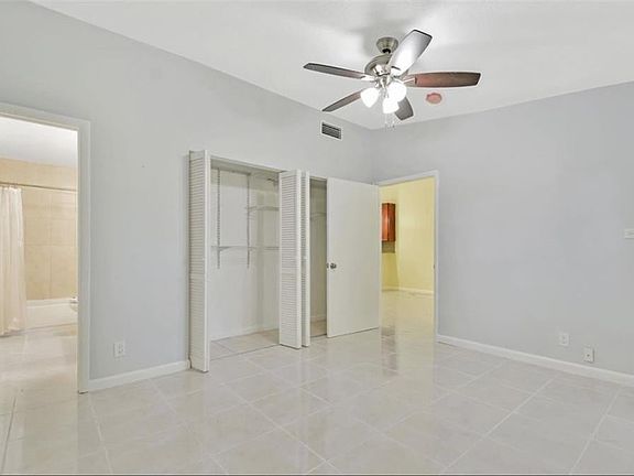 5th image of 5544 Lakewood Circle #E