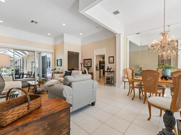 174 Satinwood Lane, Palm Beach Gardens, FL 33410