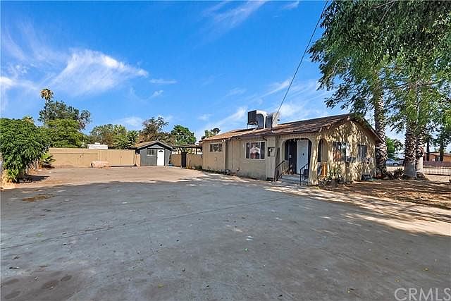 1st image of 7457 Golondrina Dr
