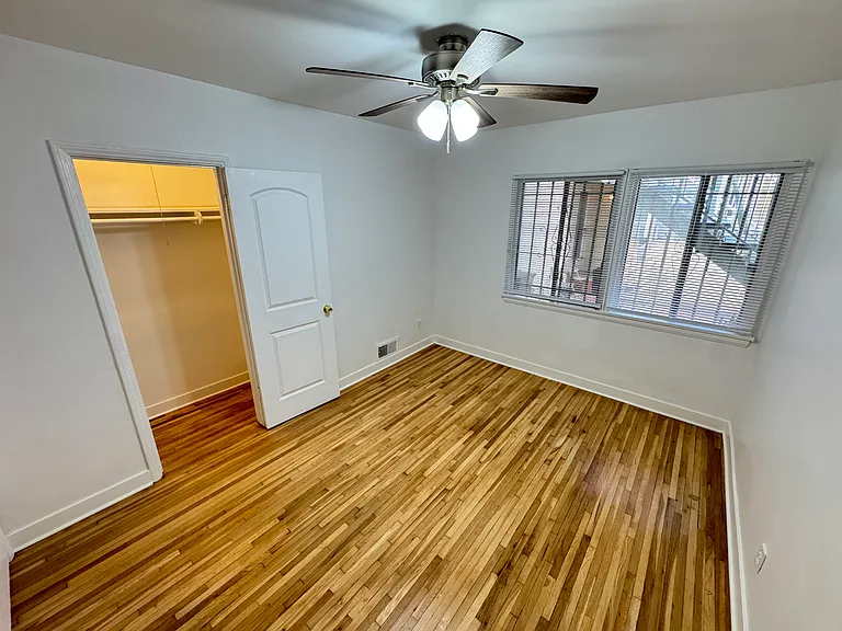 439 N Spaulding Ave — Photo 12