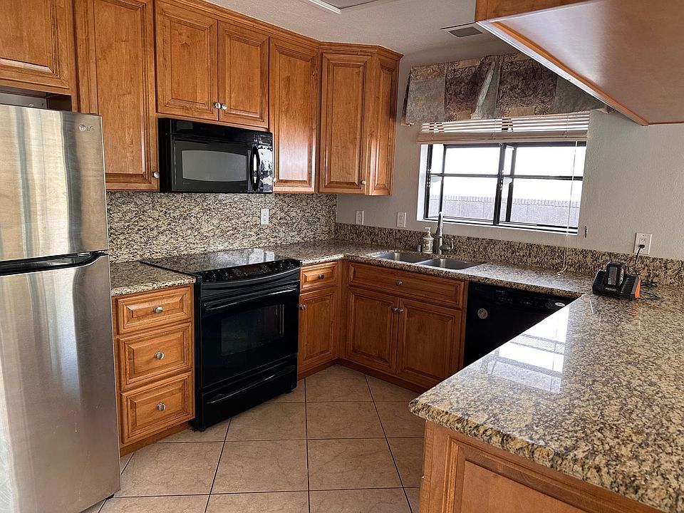 1st image of 9122 Gardenia Ave