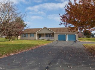 10 Misty Ln, Biglerville, PA 17307