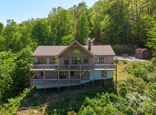 322 Ben Nevis Rd, Brevard, NC 28712