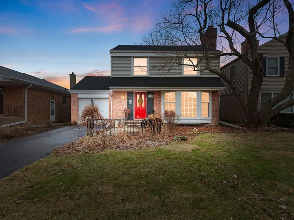 8527 Keystone Ave, Skokie, IL 60076