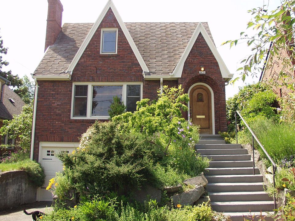 Classic brick tudor w garage