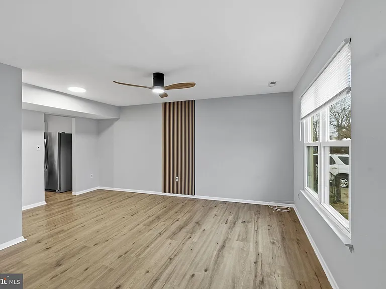 341 Clarkson St — Photo 4
