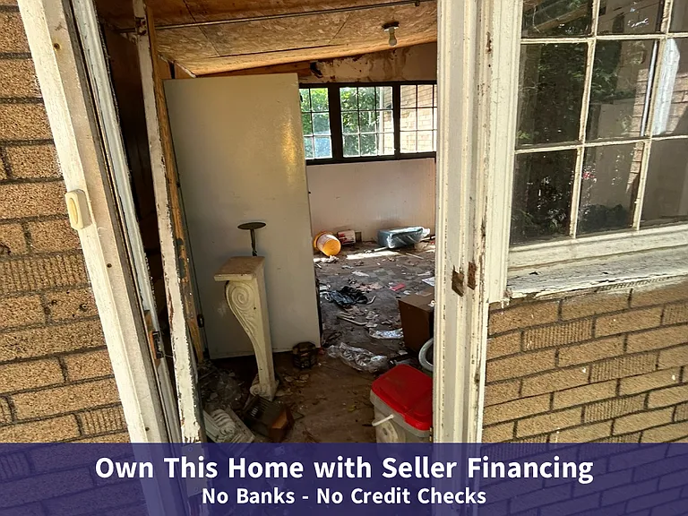 7000 Florence Pl — Photo 3