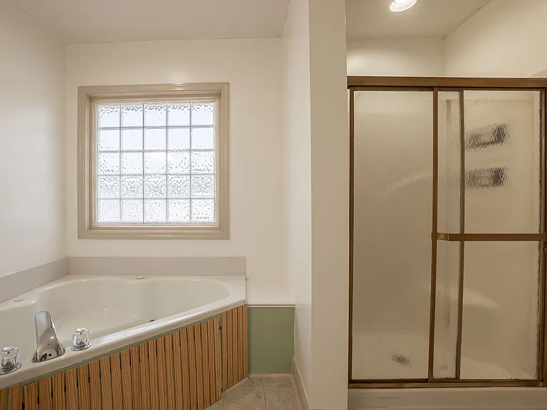 1830 Barnwell Dr — Photo 12