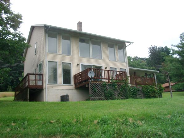 17 Tyrone Avery Rd