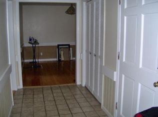 976 Mooring Dr, Charleston, SC 29412