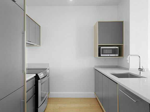 5th image of 10 City Pt APT 32N