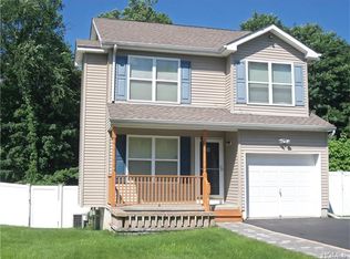 34 Clinton St, Middletown, NY 10940