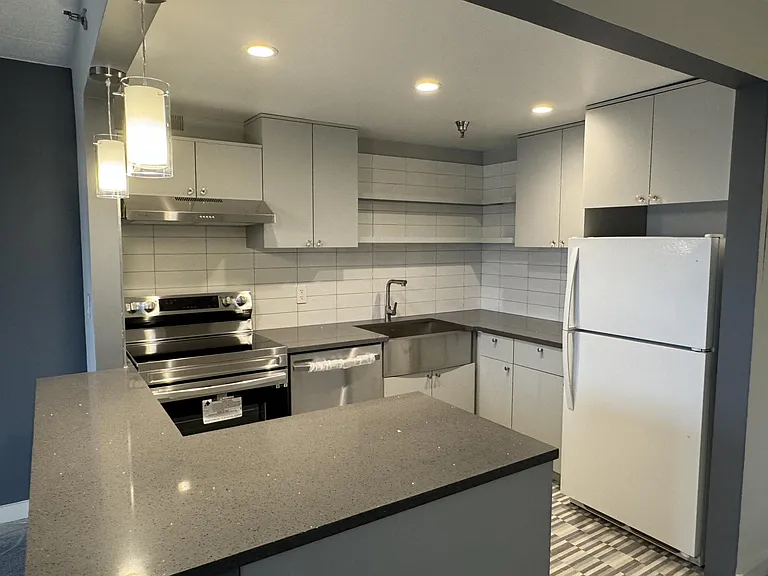123 Mamaroneck Ave #501 — Photo 2