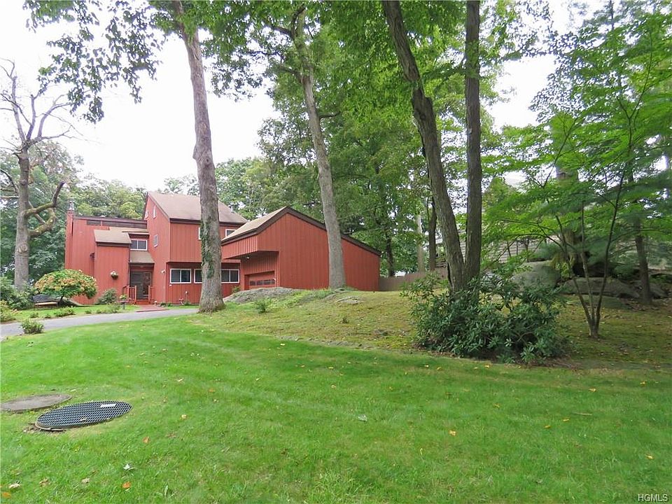 1st image of 2 Hall Pl